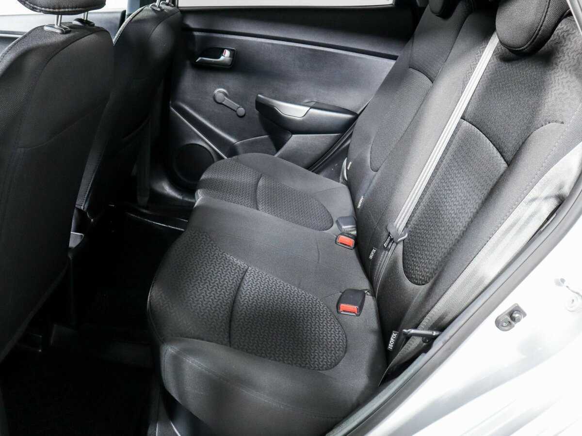 Купить Kia Rio с пробегом. Фото: #6