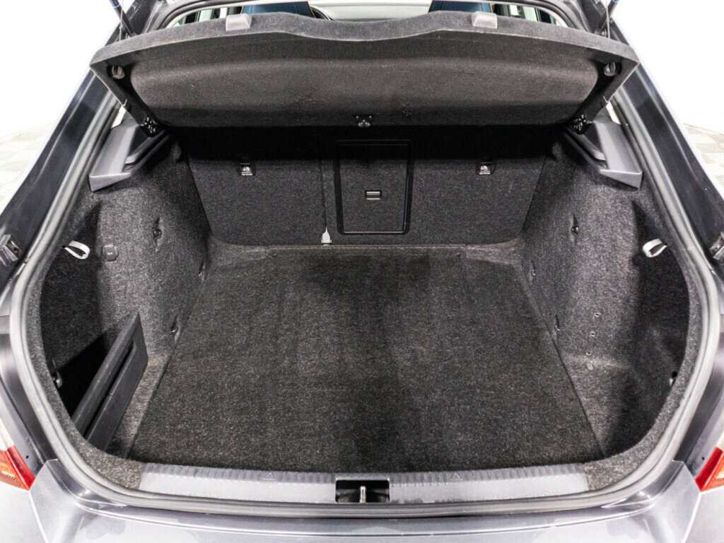 Купить Skoda Octavia с пробегом. Фото: #17