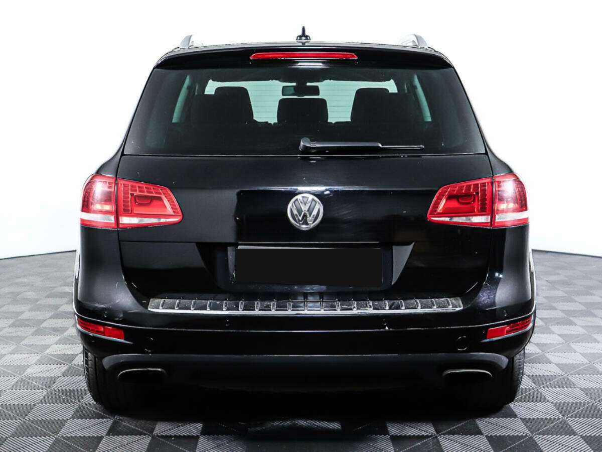 Купить Volkswagen Touareg с пробегом. Фото: #5