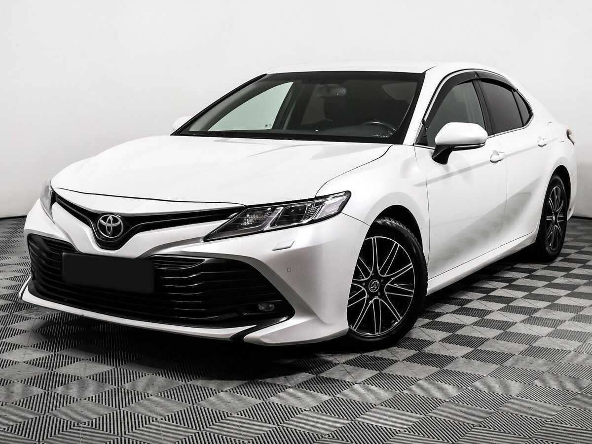 Купить Toyota Camry с пробегом. Посмотреть фото