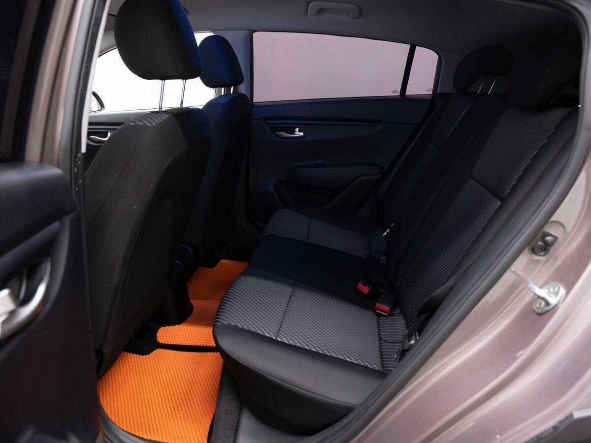 Купить Kia Rio с пробегом. Фото: #8