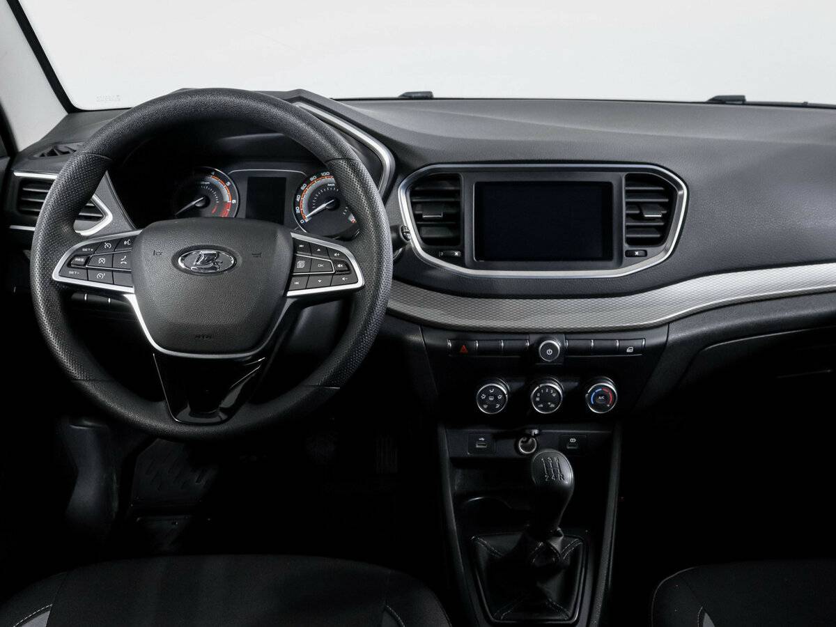 Купить Lada (ВАЗ) Vesta с пробегом. Фото: #9