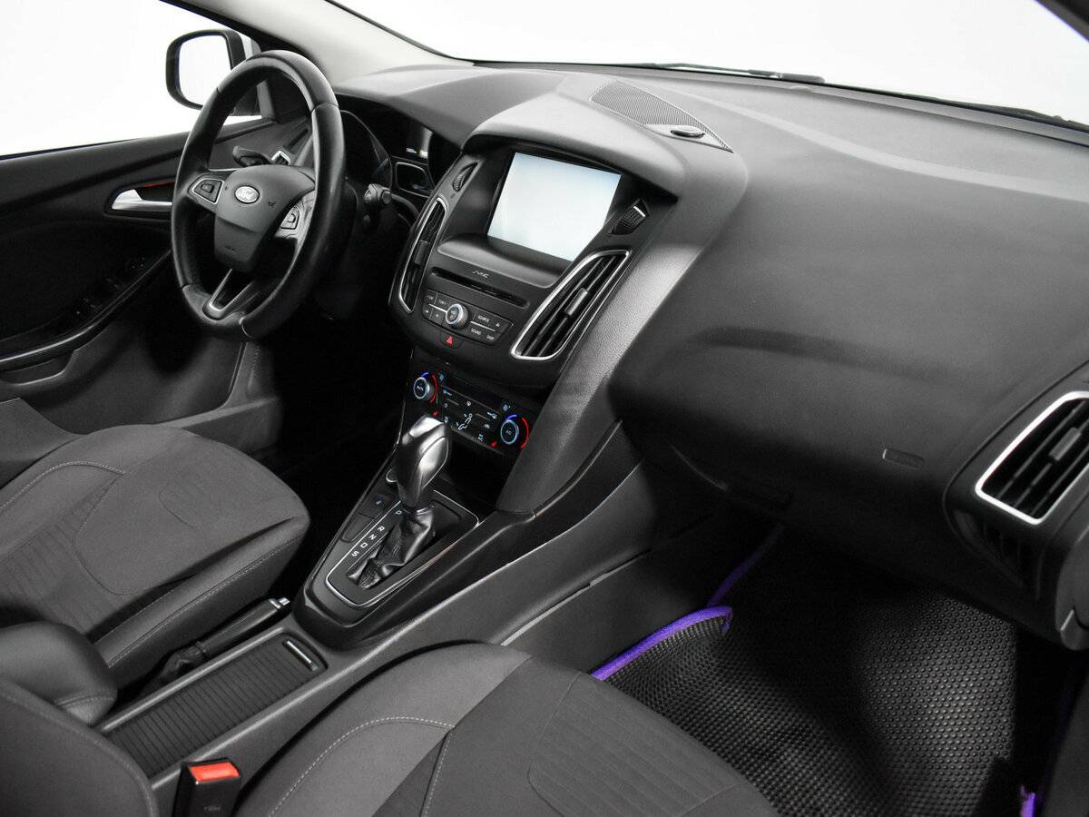 Купить Ford Focus с пробегом. Фото: #13