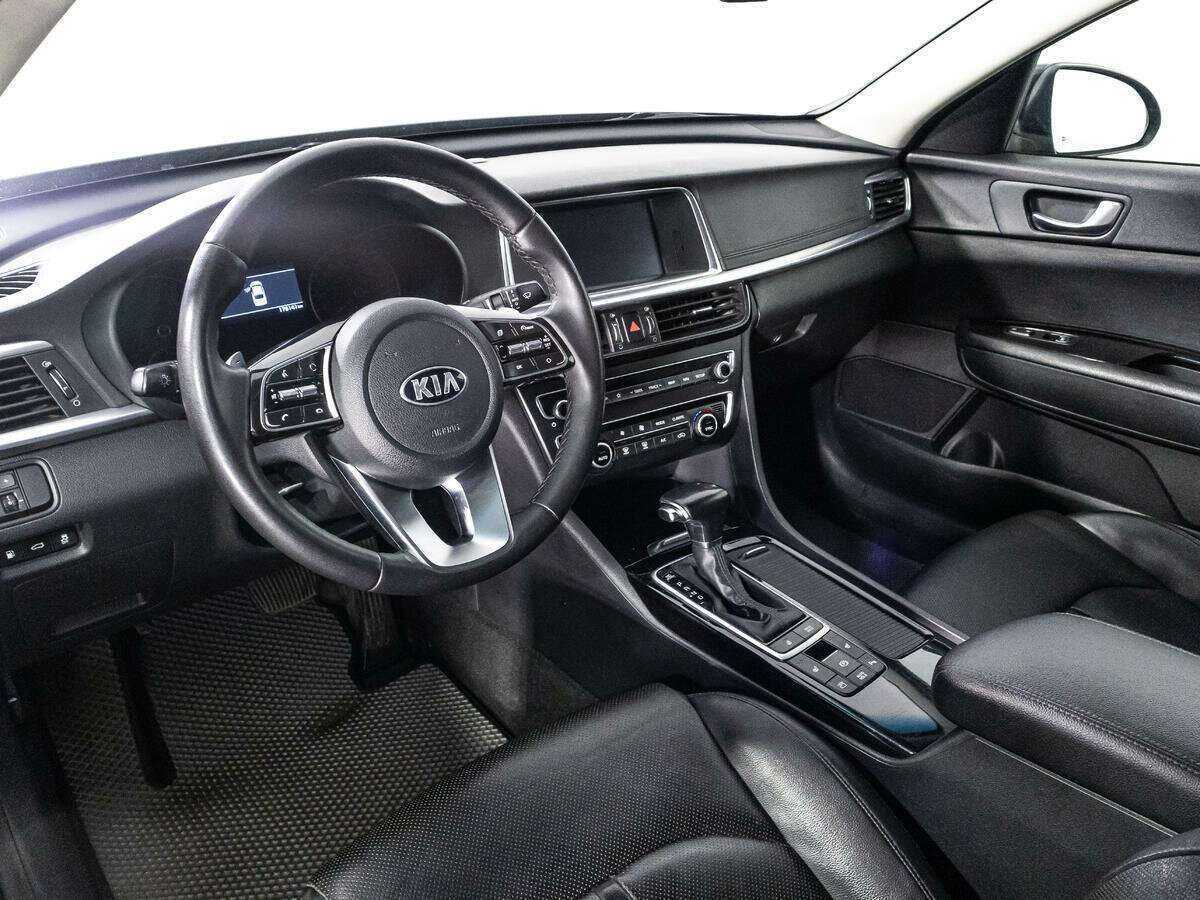 Купить Kia Optima с пробегом. Фото: #10