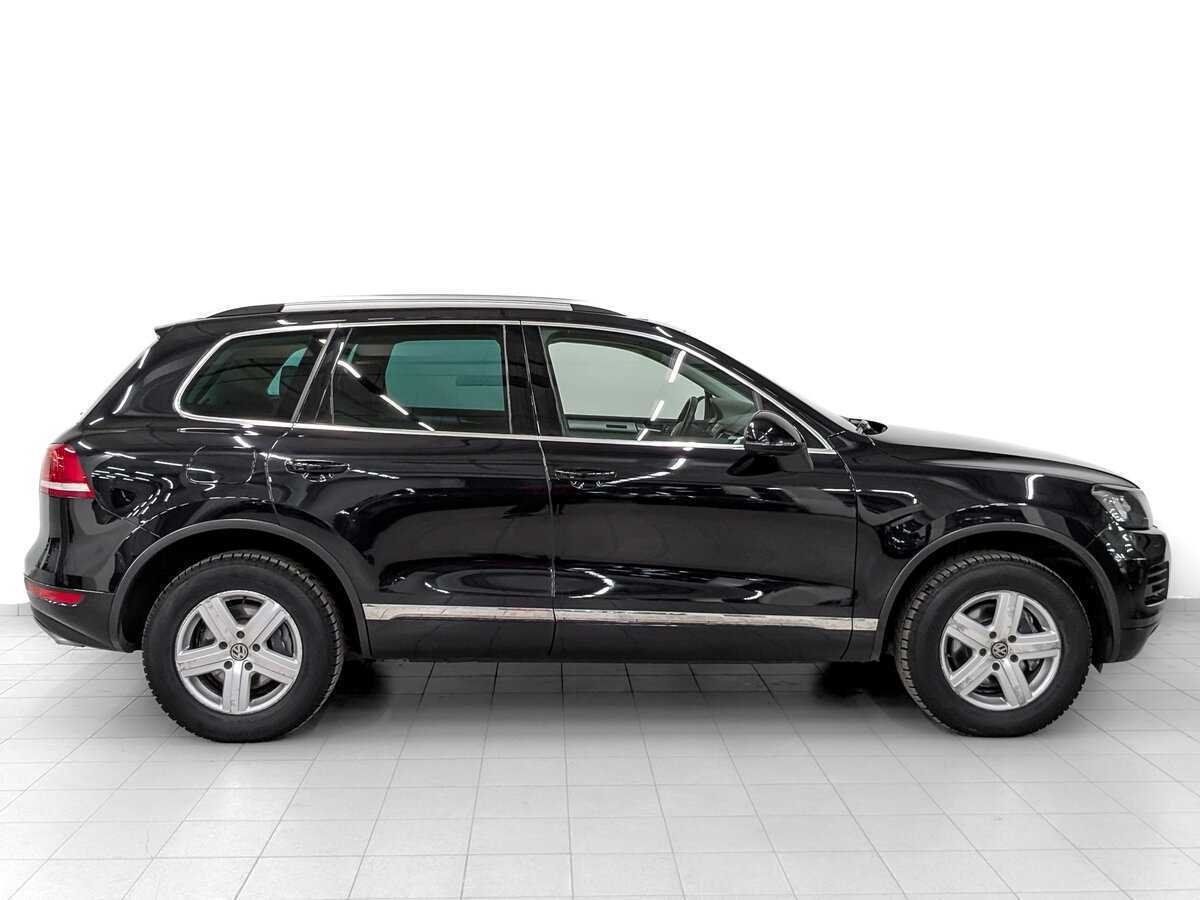 Купить Volkswagen Touareg с пробегом. Фото: #3