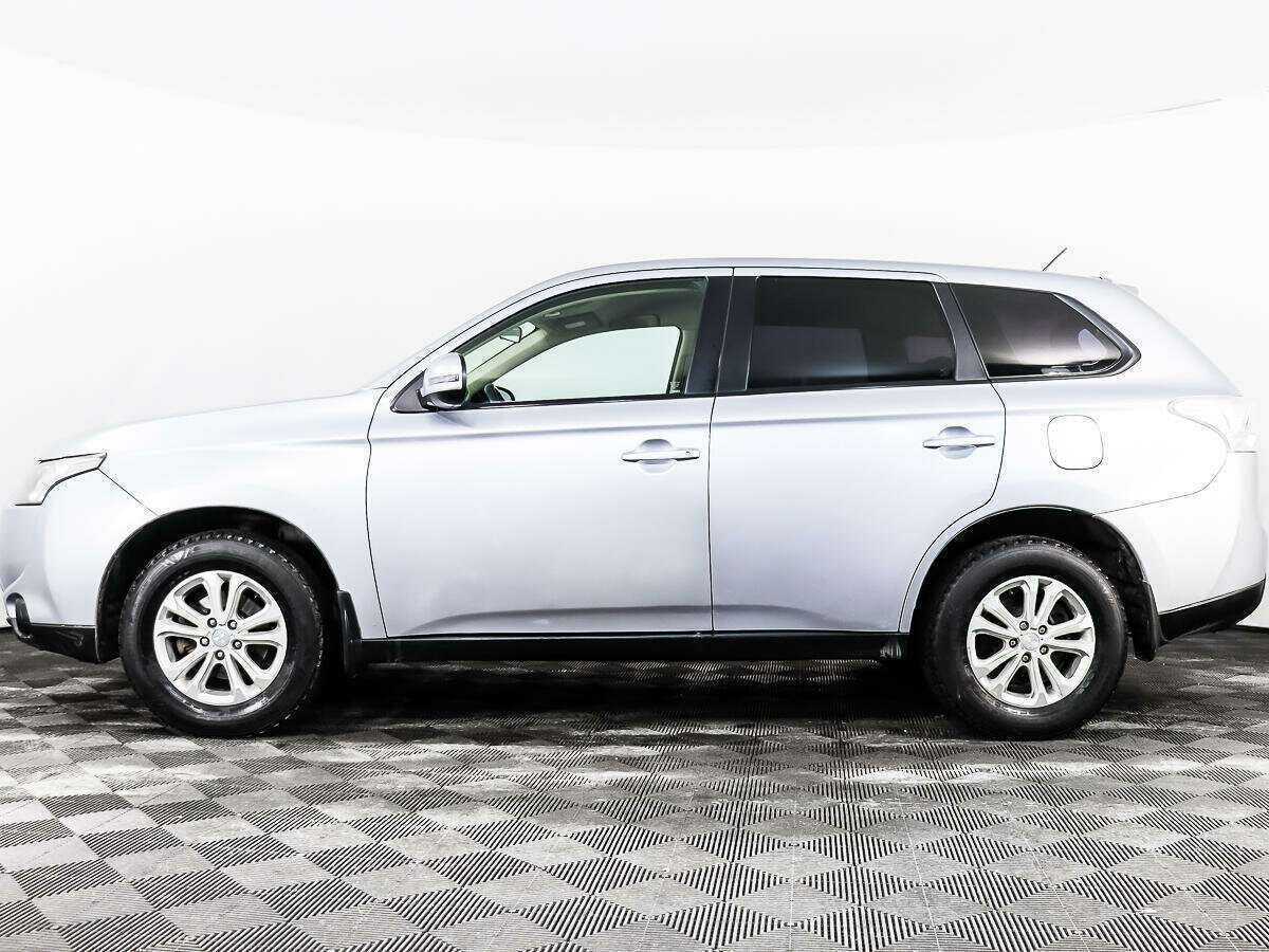 Купить Mitsubishi Outlander с пробегом. Фото: #7