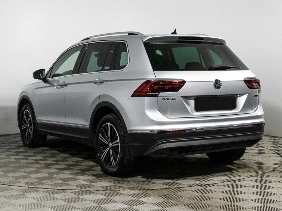 Купить Volkswagen Tiguan с пробегом. Фото: #5