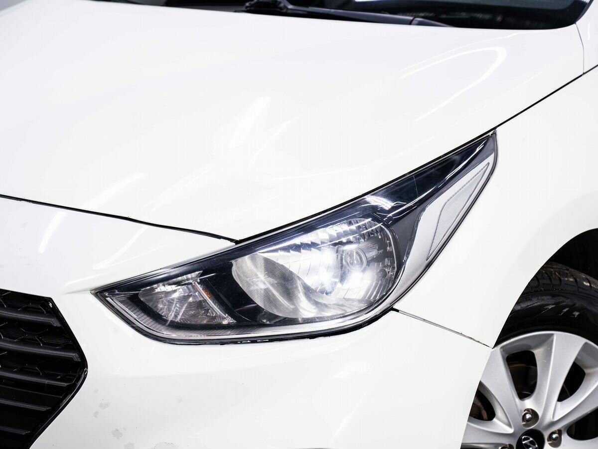 Купить Hyundai Solaris с пробегом. Фото: #6