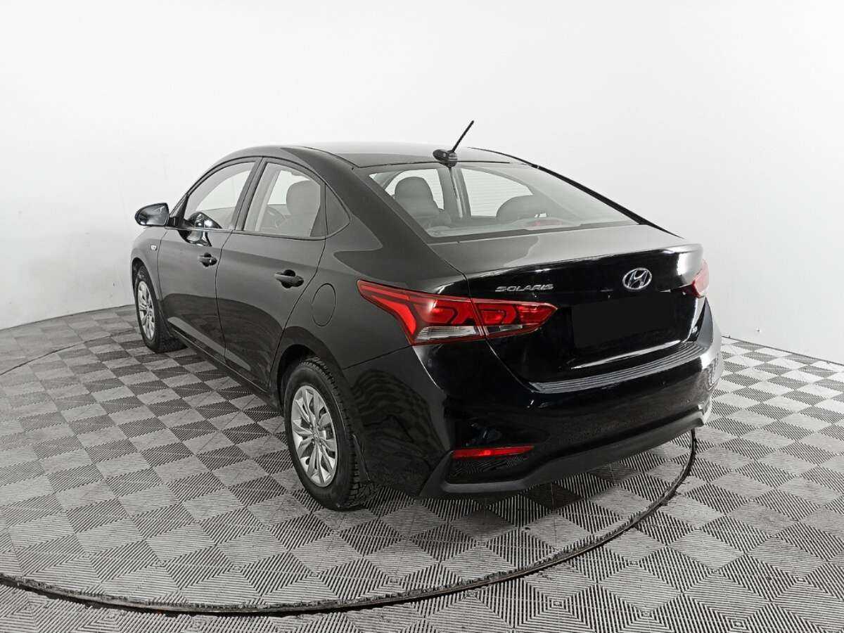 Купить Hyundai Solaris с пробегом. Фото: #6