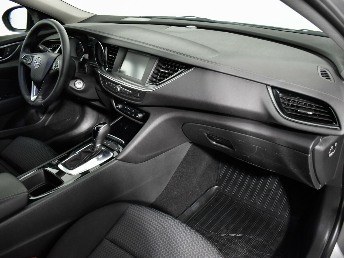 Купить Opel Insignia с пробегом. Фото: #10