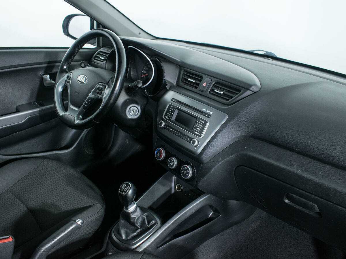 Купить Kia Rio с пробегом. Фото: #8