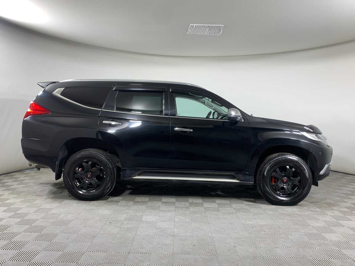 Купить Mitsubishi Pajero Sport с пробегом. Фото: #3