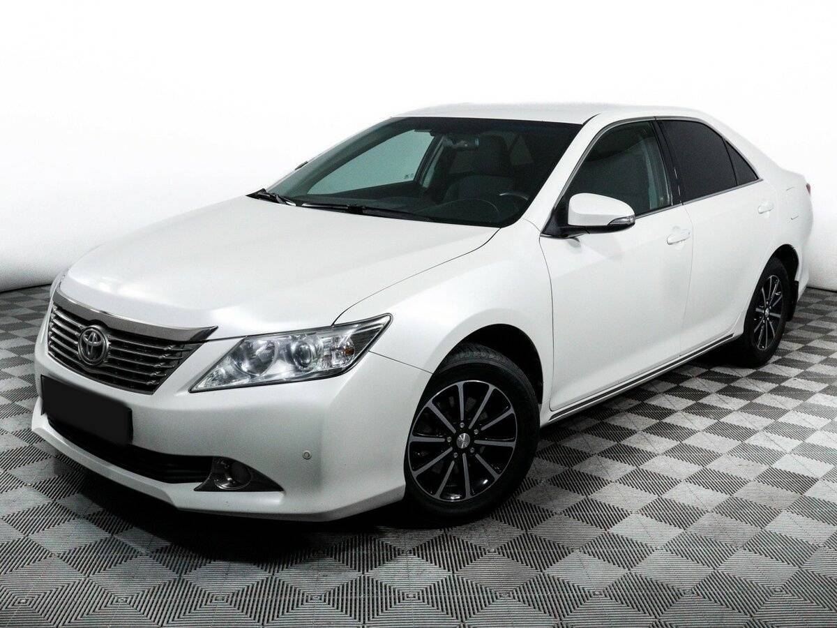 Купить Toyota Camry с пробегом. Фото: #16