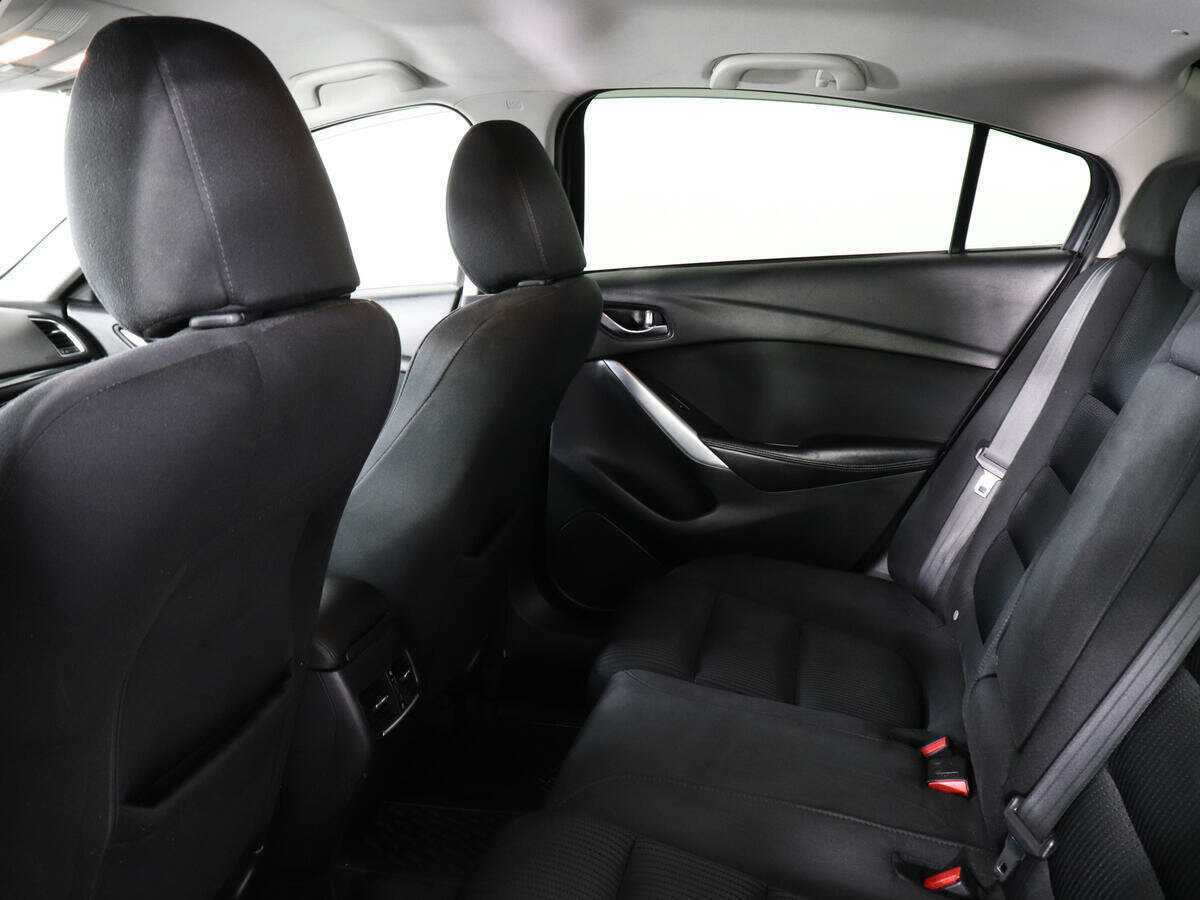 Купить Mazda 6 с пробегом. Фото: #11