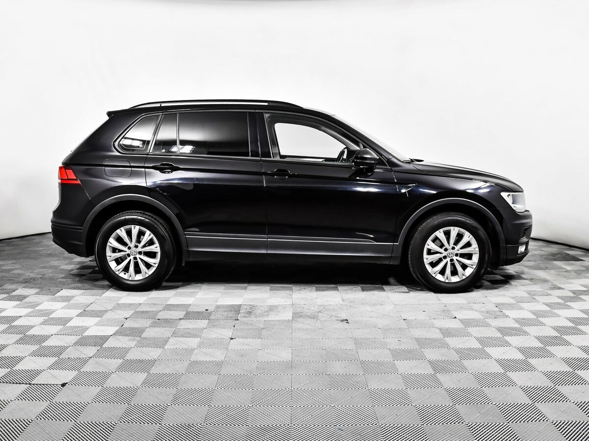 Купить Volkswagen Tiguan с пробегом. Фото: #2