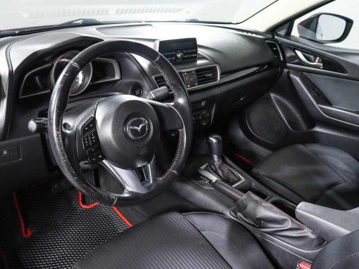 Купить Mazda 3 с пробегом. Фото: #10