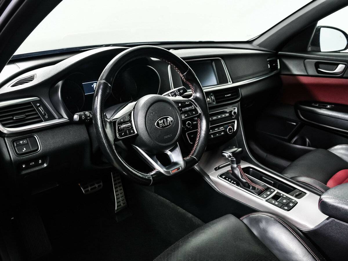 Купить Kia Optima с пробегом. Фото: #12