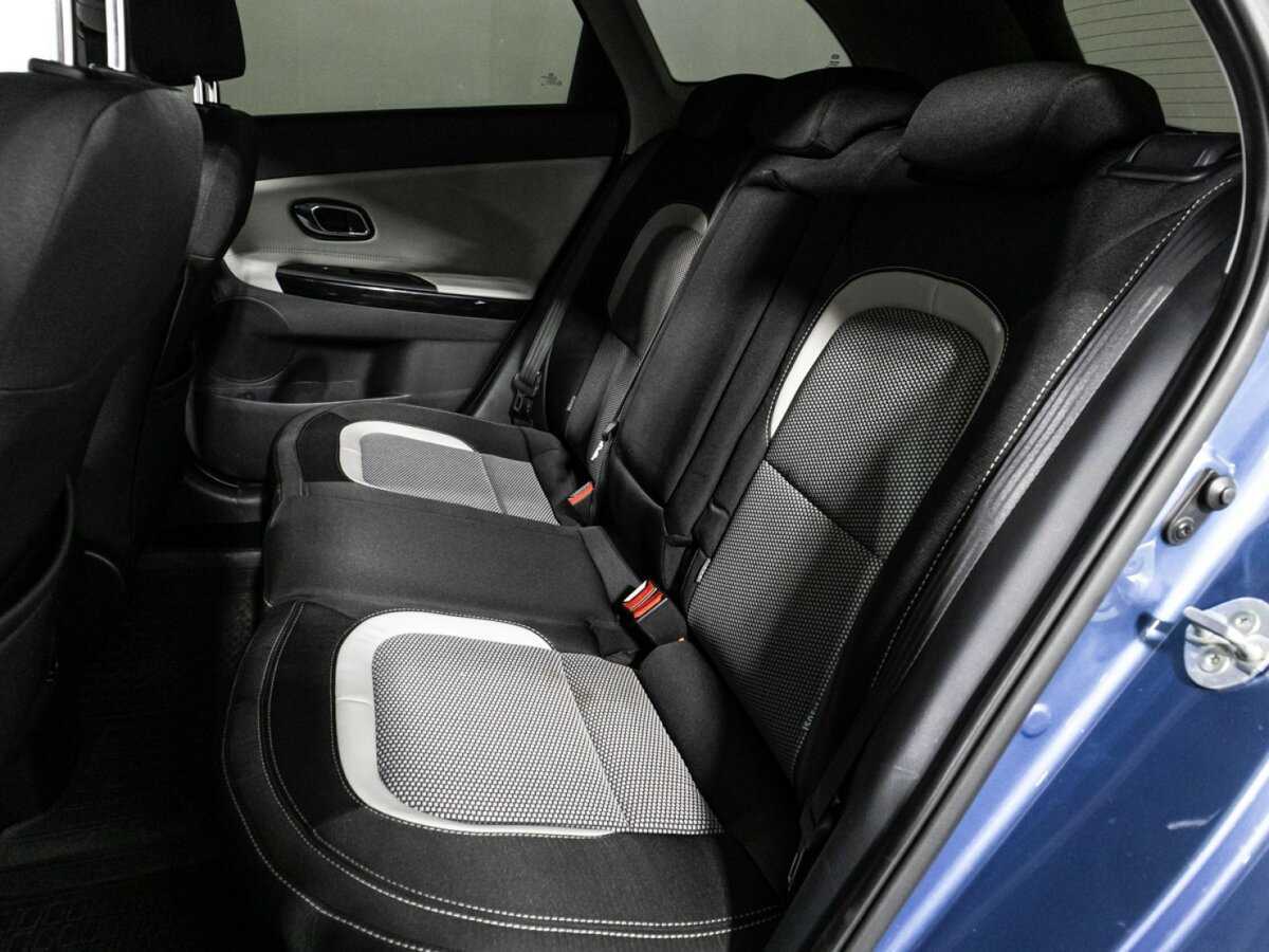Купить Kia Ceed с пробегом. Фото: #9