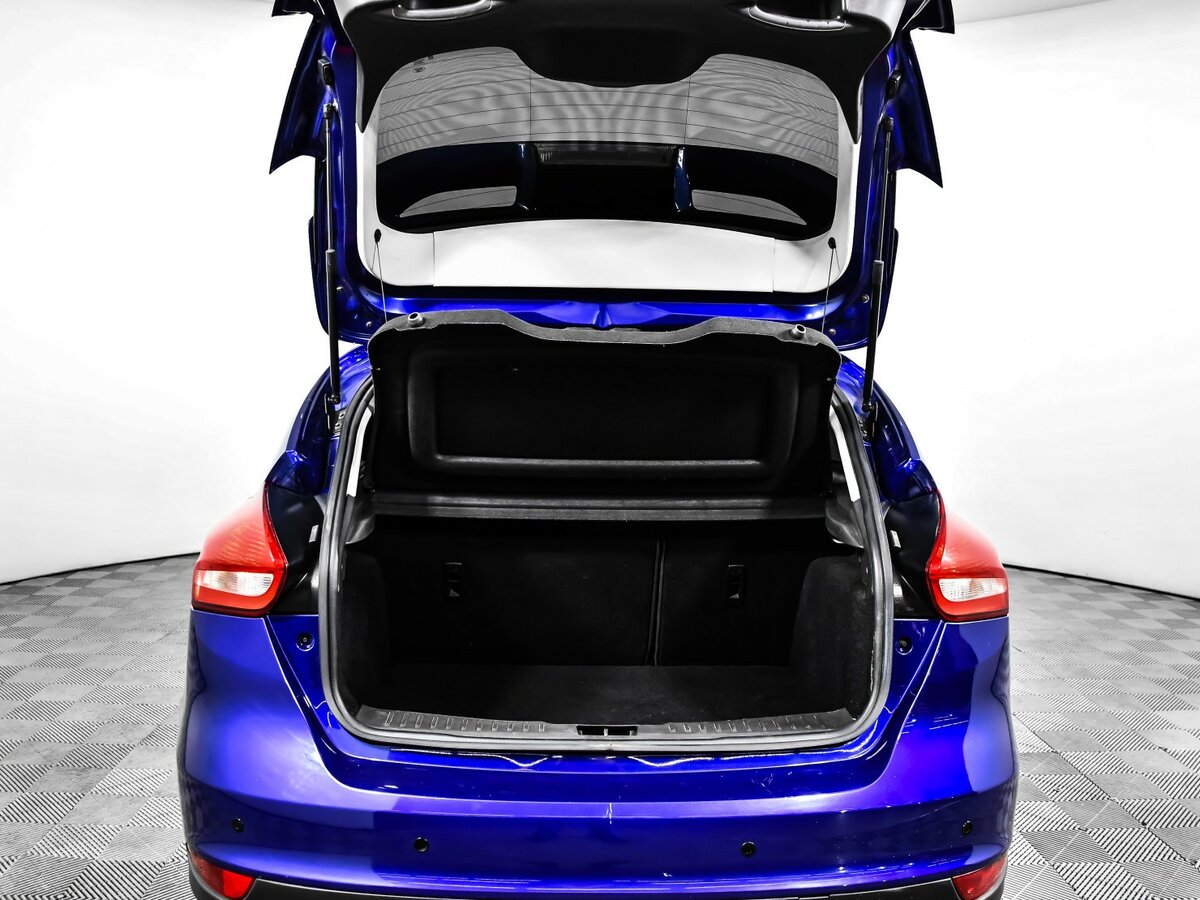 Купить Ford Focus с пробегом. Фото: #10