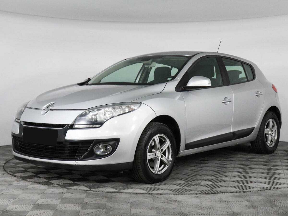 Купить Renault Megane с пробегом. Посмотреть фото