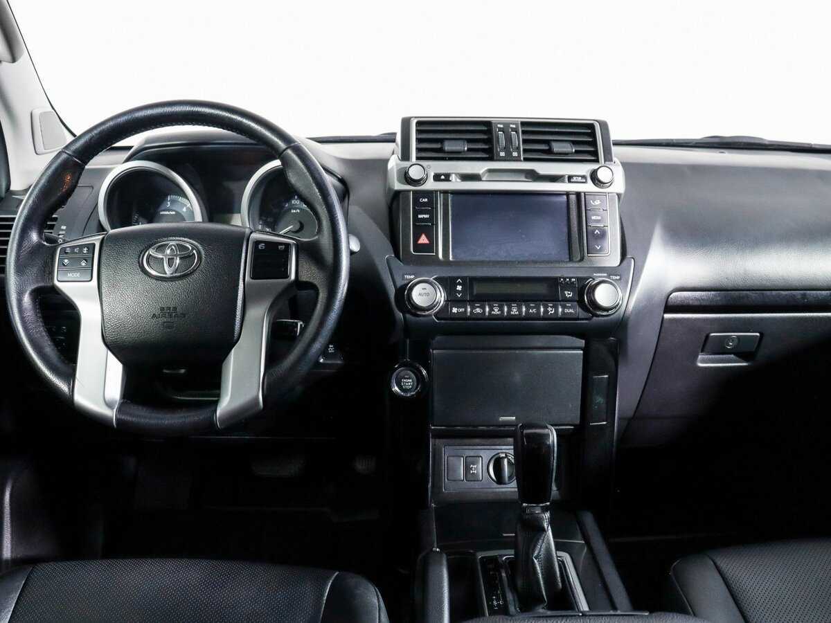 Купить Toyota Land Cruiser Prado с пробегом. Фото: #8