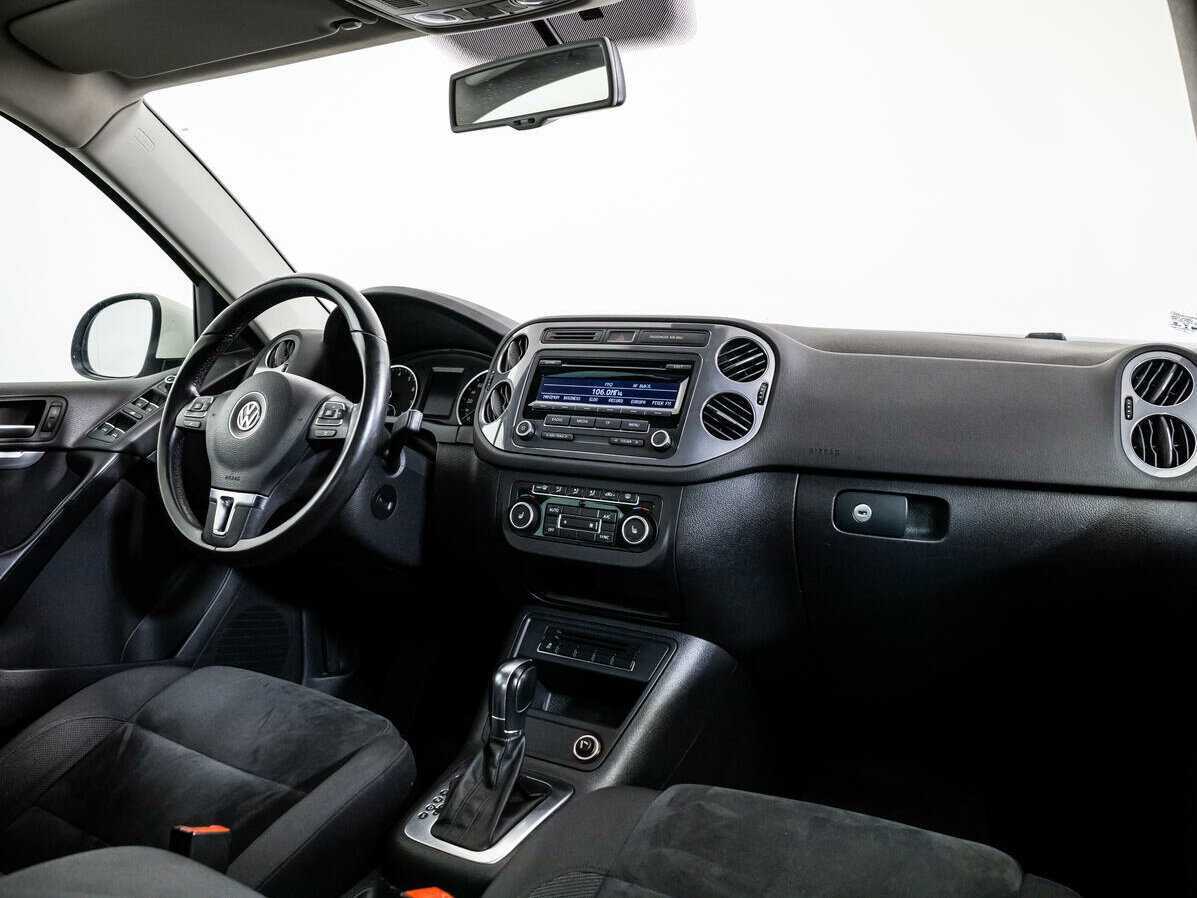 Купить Volkswagen Tiguan с пробегом. Фото: #6
