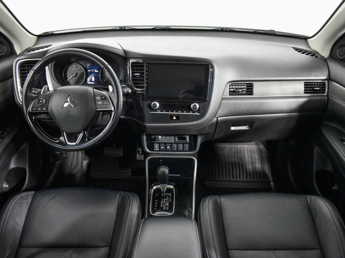 Купить Mitsubishi Outlander с пробегом. Фото: #12