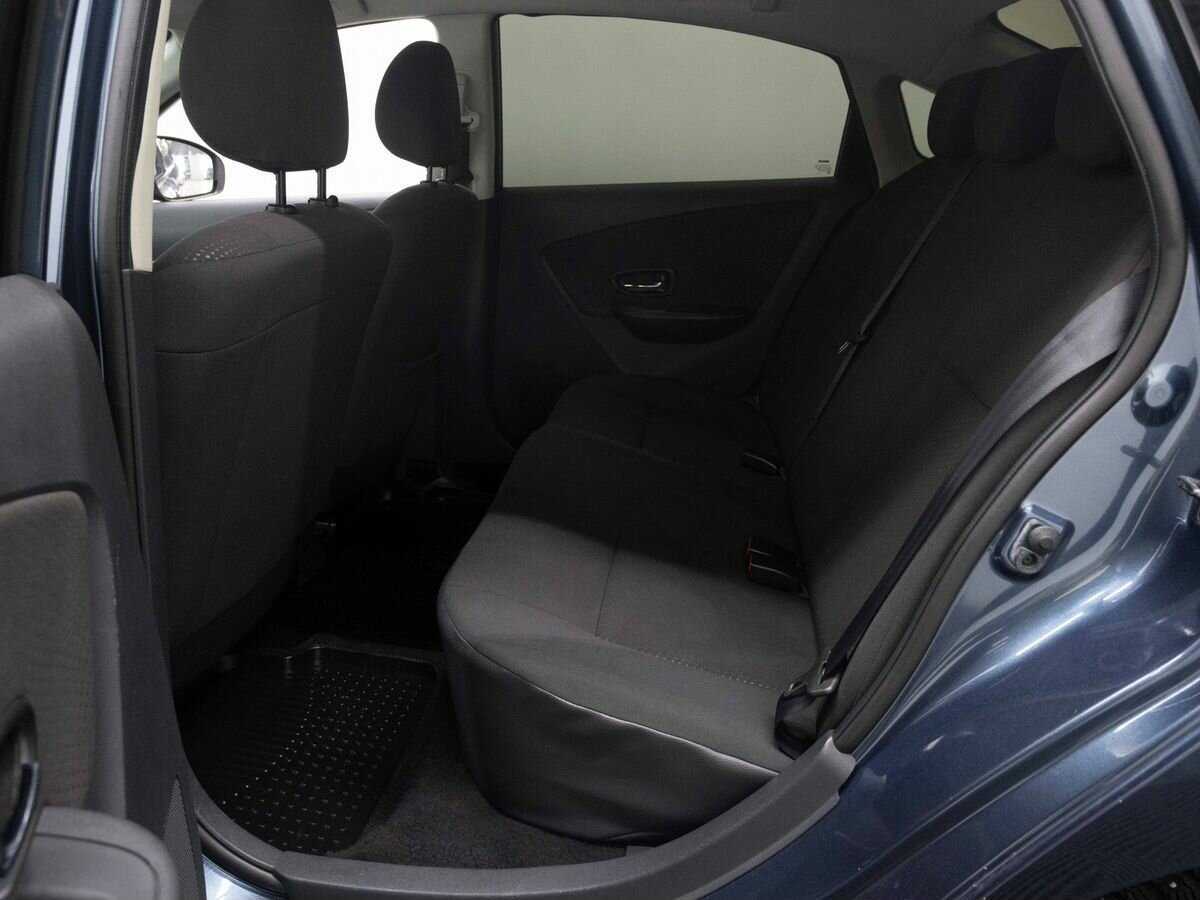 Купить Nissan Almera с пробегом. Фото: #10