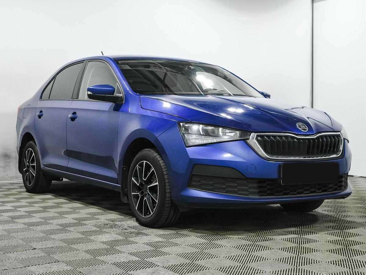 Купить Skoda Rapid с пробегом. Фото: #2