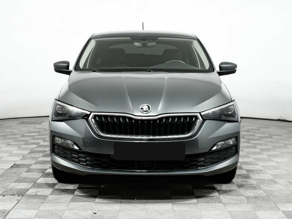 Купить Skoda Rapid с пробегом. Фото: #1