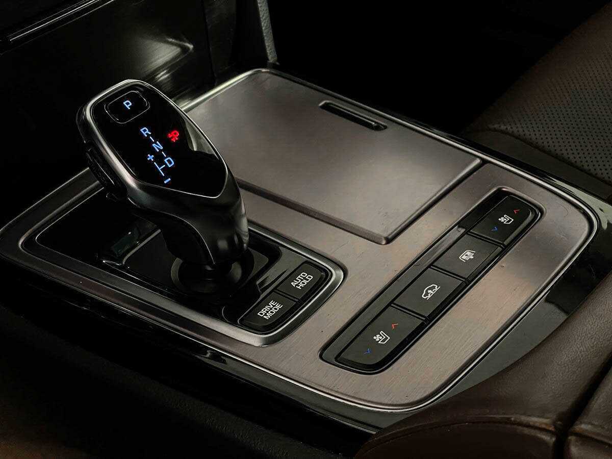 Купить Hyundai Equus с пробегом. Фото: #15