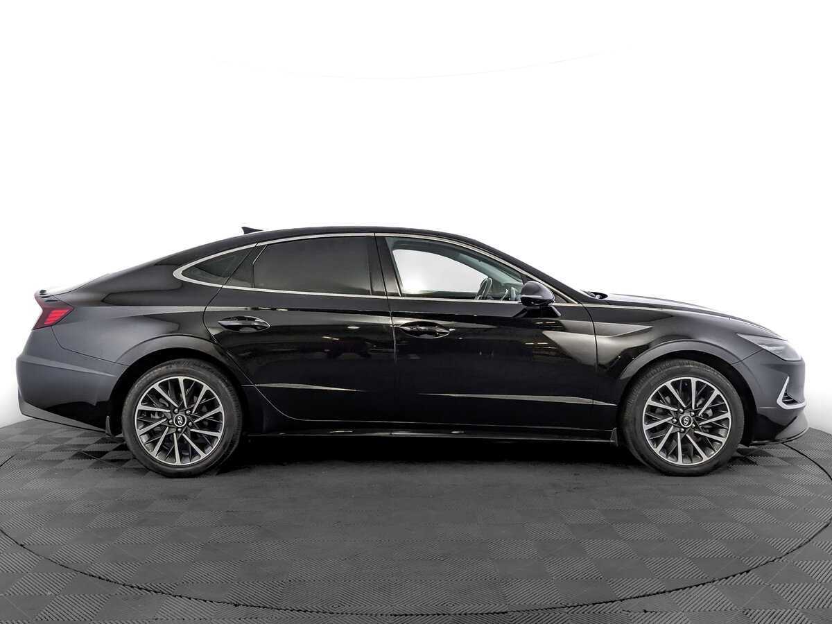 Купить Hyundai Sonata с пробегом. Фото: #3