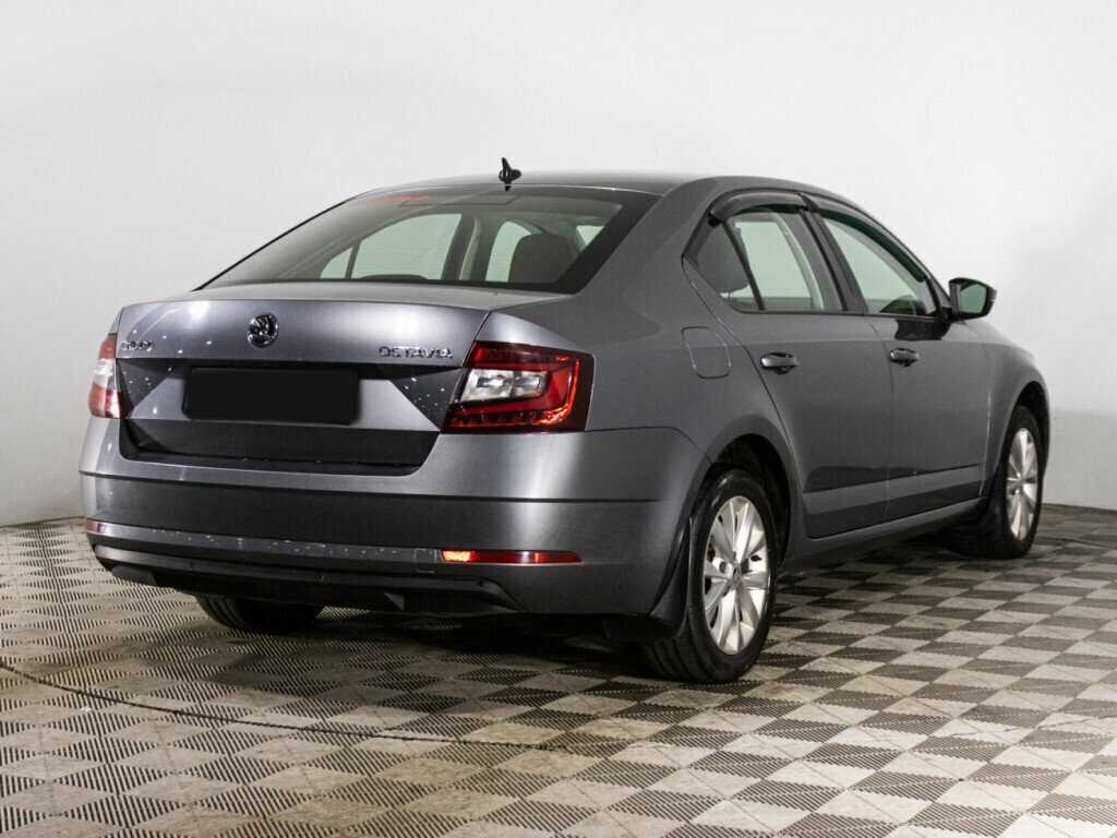 Купить Skoda Octavia с пробегом. Фото: #4