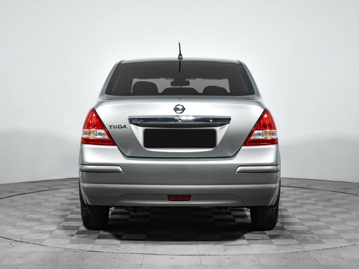 Купить Nissan Tiida с пробегом. Фото: #5