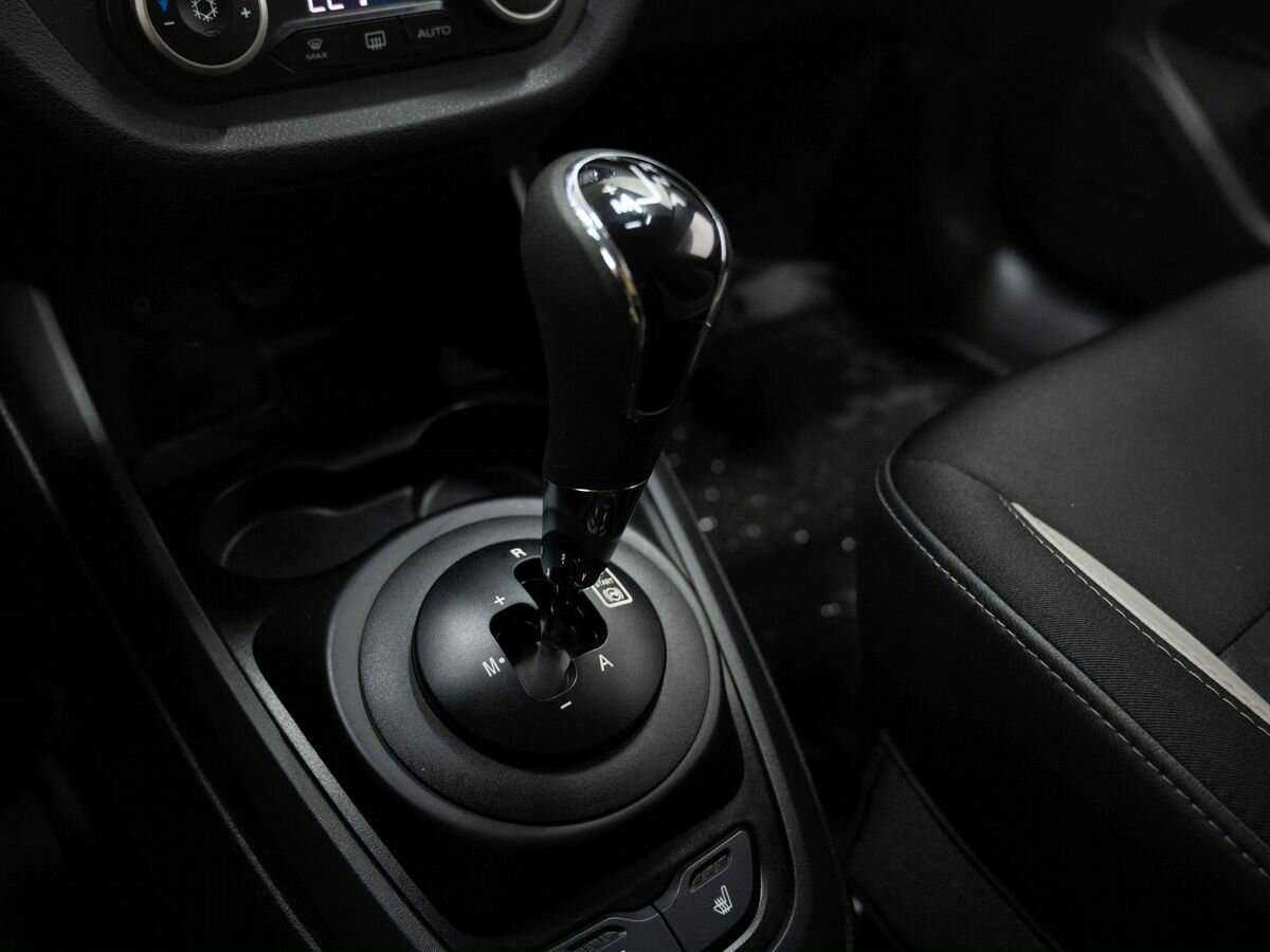 Купить Lada (ВАЗ) Vesta с пробегом. Фото: #22