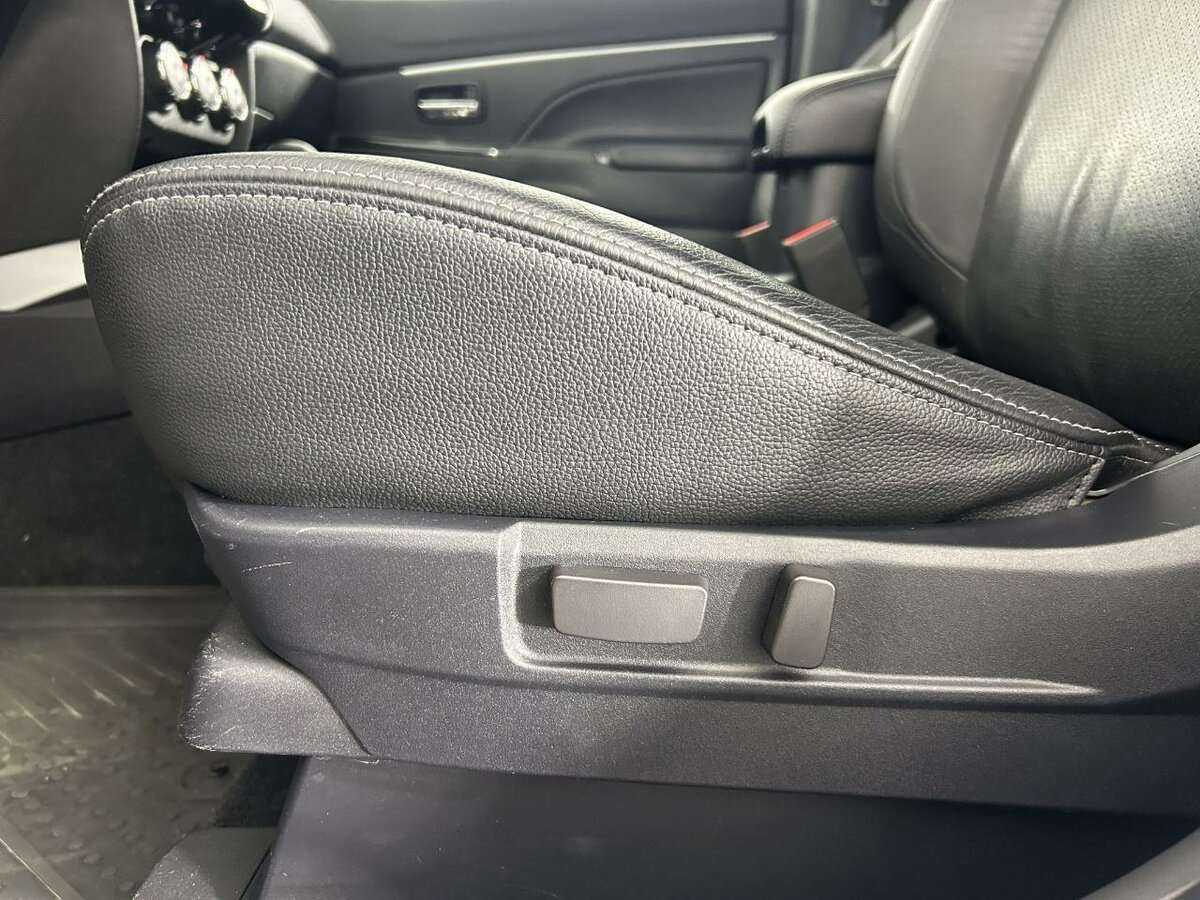 Купить Peugeot 4008 с пробегом. Фото: #7