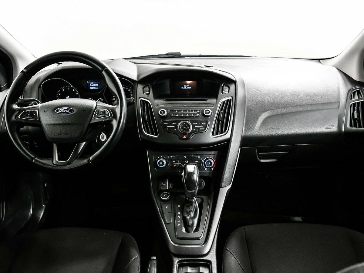 Купить Ford Focus с пробегом. Фото: #10