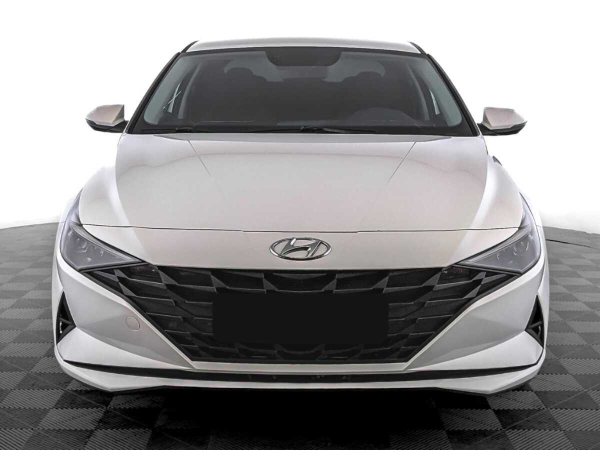 Купить Hyundai Elantra с пробегом. Фото: #1