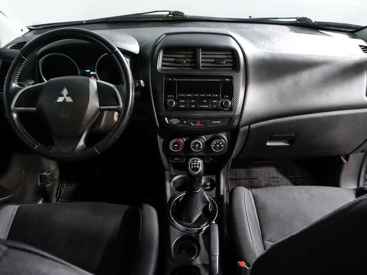 Купить Mitsubishi ASX с пробегом. Фото: #11