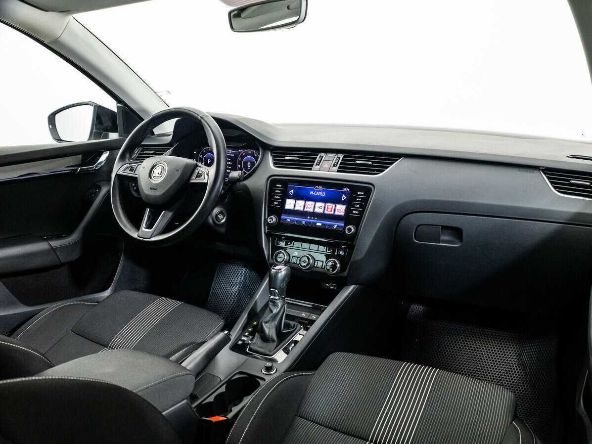 Купить Skoda Octavia с пробегом. Фото: #8