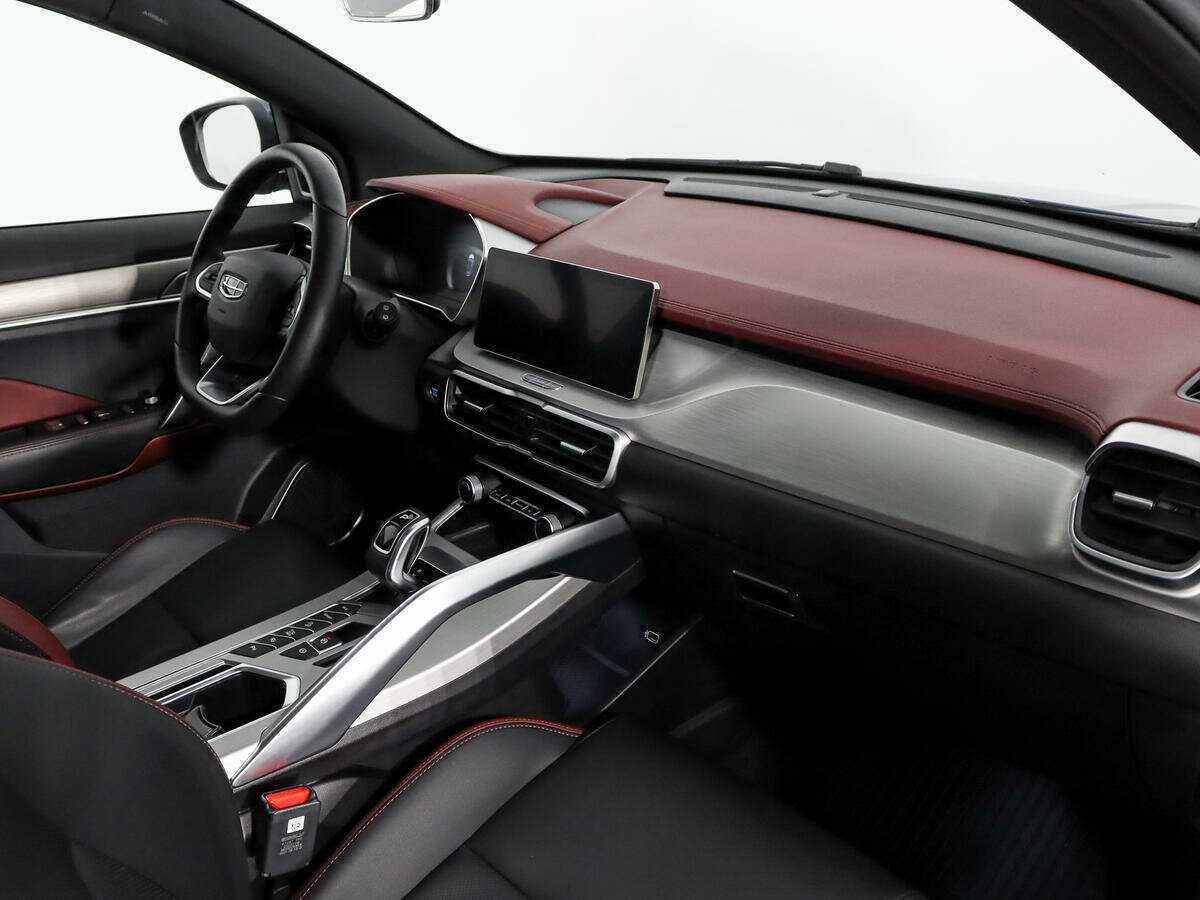 Купить Geely Coolray с пробегом. Фото: #13