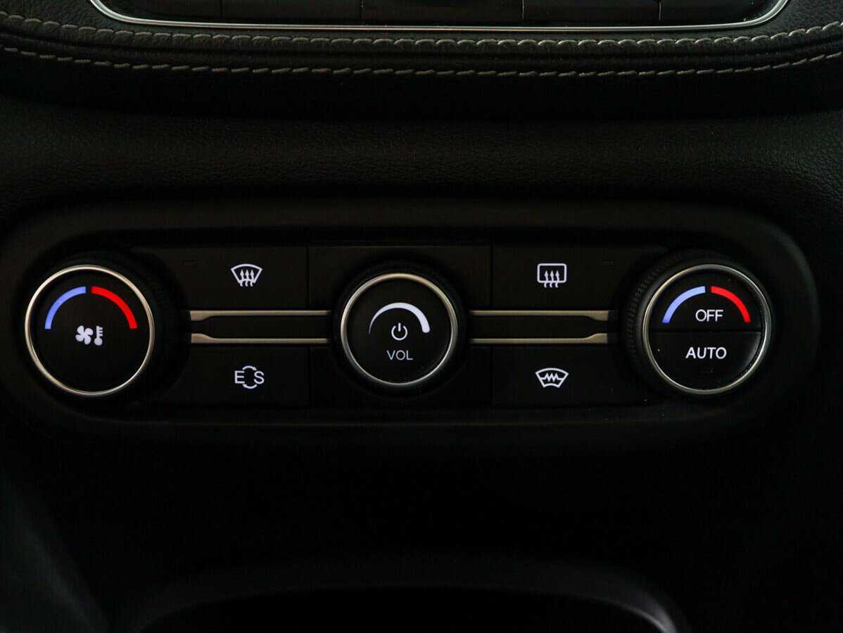 Купить Chery Tiggo 7 с пробегом. Фото: #15