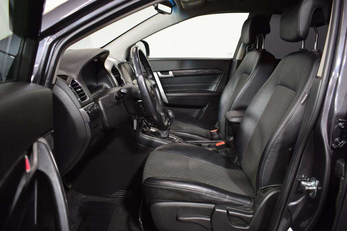 Купить Chevrolet Captiva с пробегом. Фото: #13