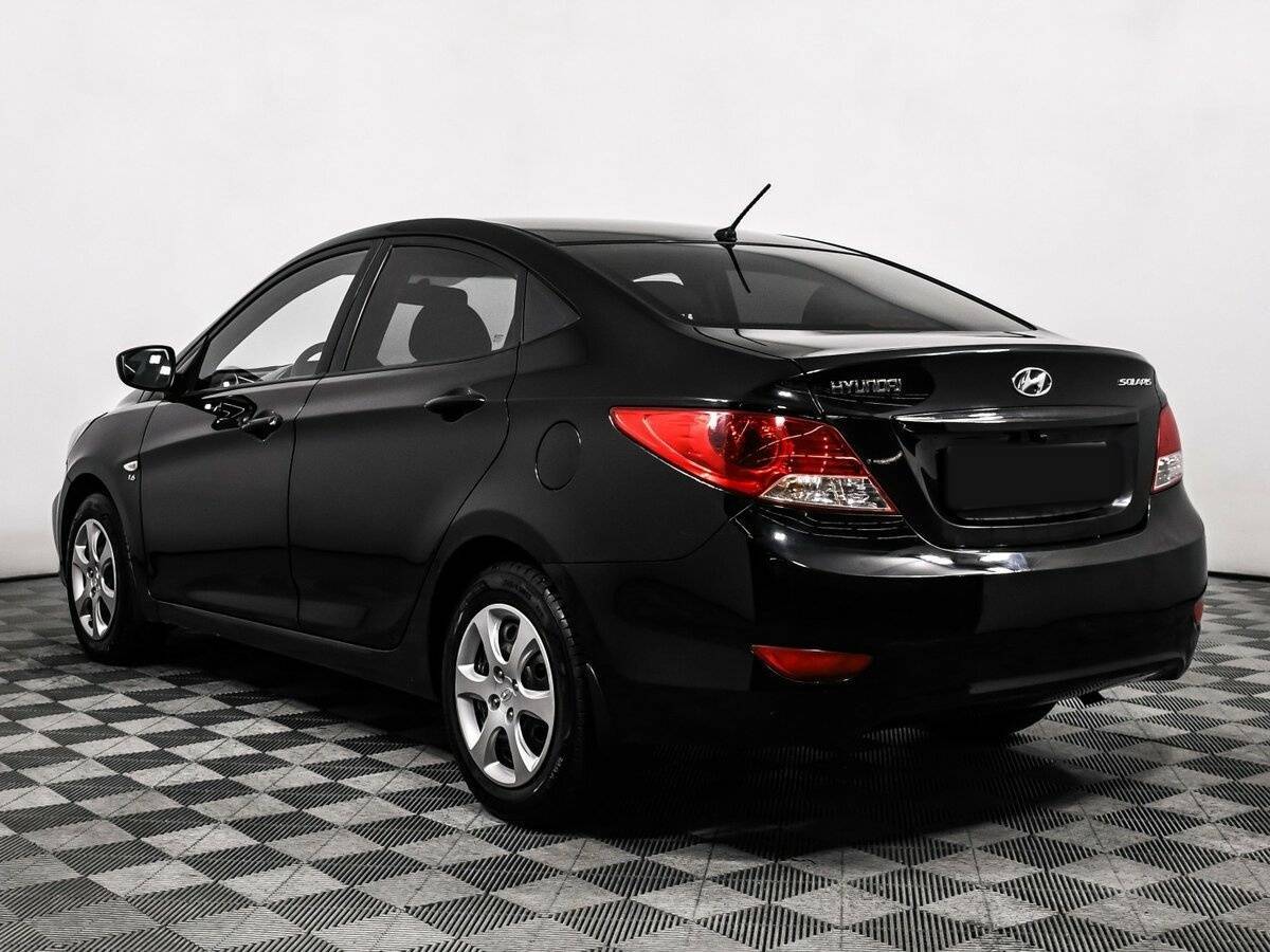 Купить Hyundai Solaris с пробегом. Фото: #6