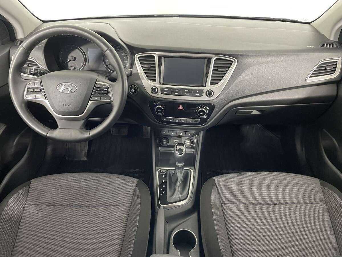 Купить Hyundai Solaris с пробегом. Фото: #6