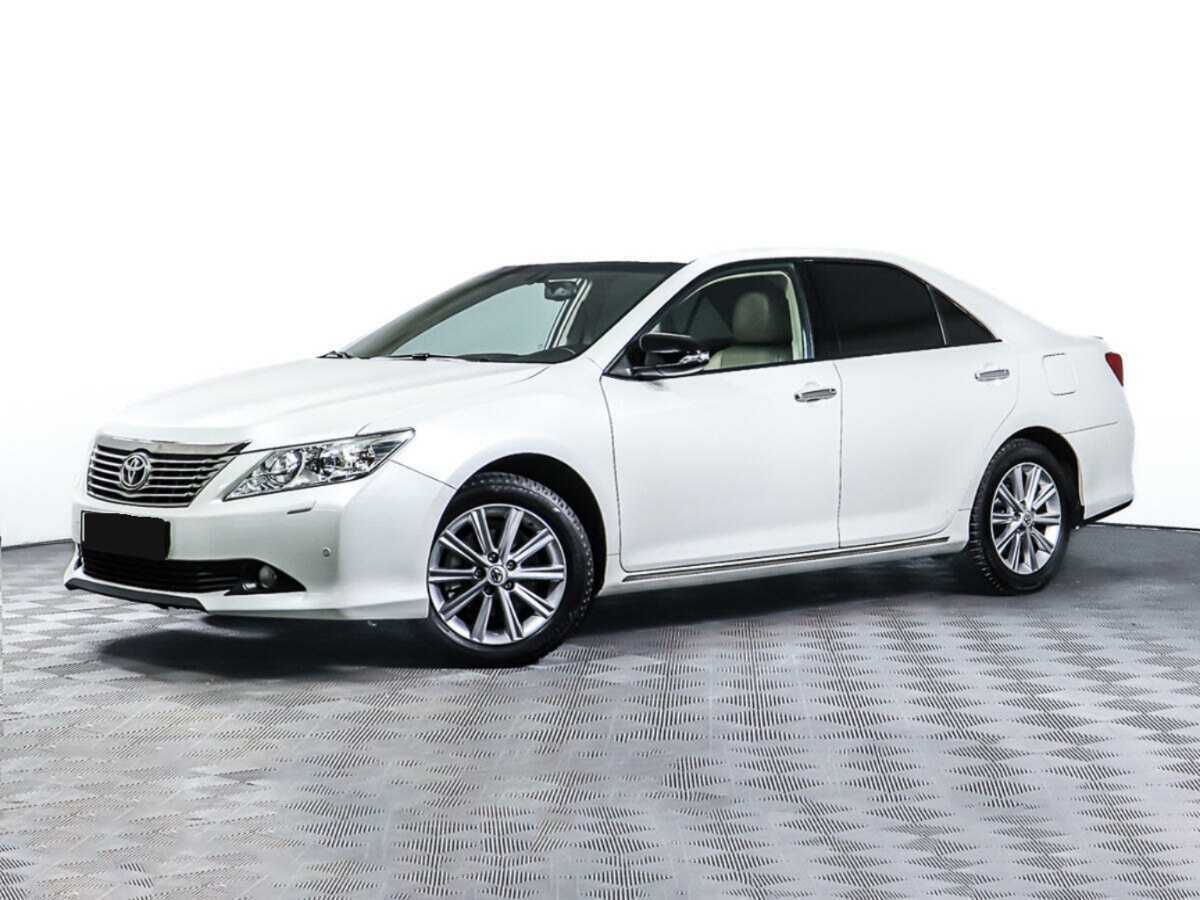 Купить Toyota Camry с пробегом. Посмотреть фото