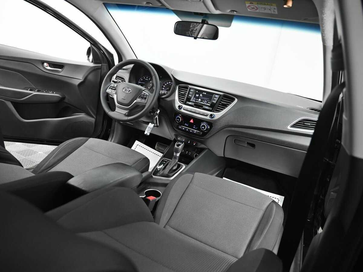 Купить Hyundai Solaris с пробегом. Фото: #8