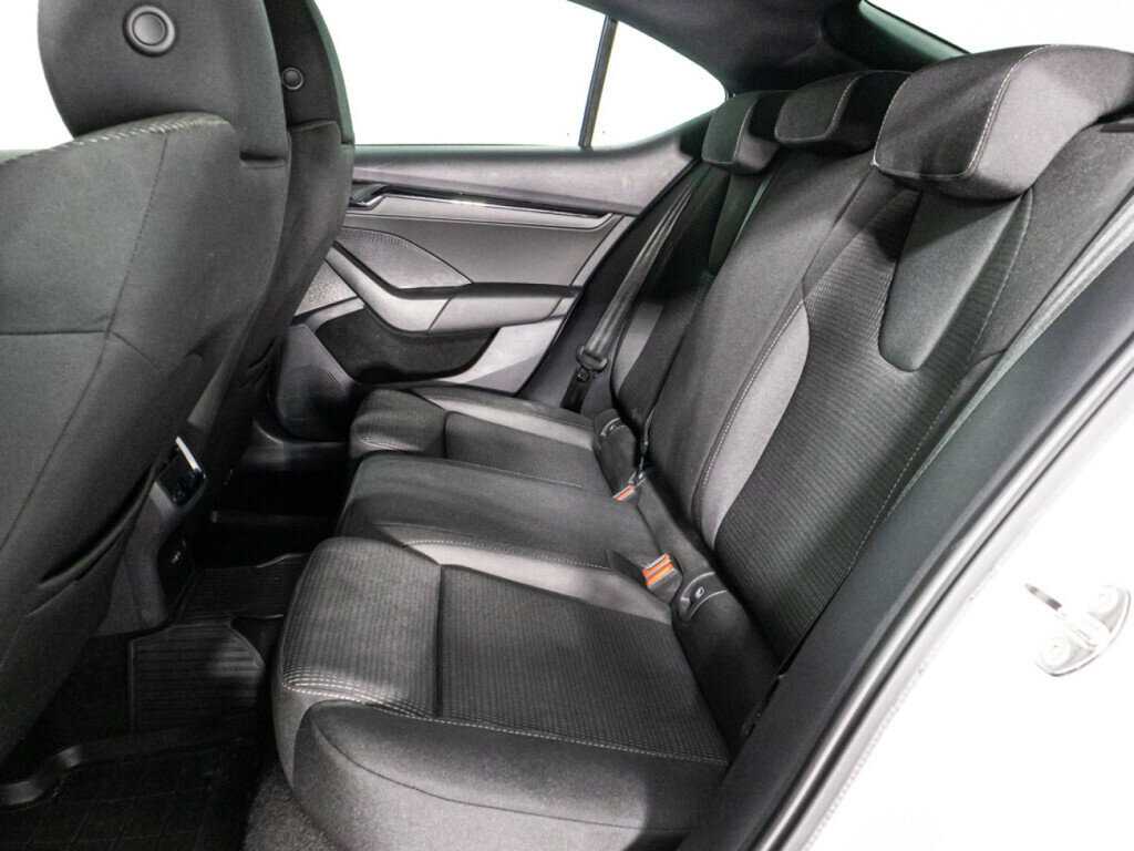 Купить Skoda Octavia с пробегом. Фото: #9