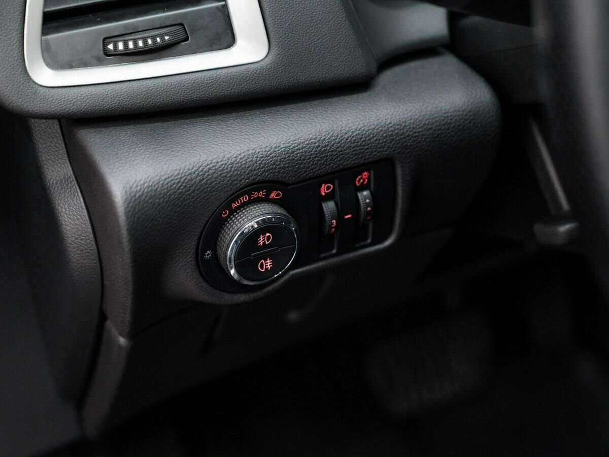 Купить Opel Astra с пробегом. Фото: #9