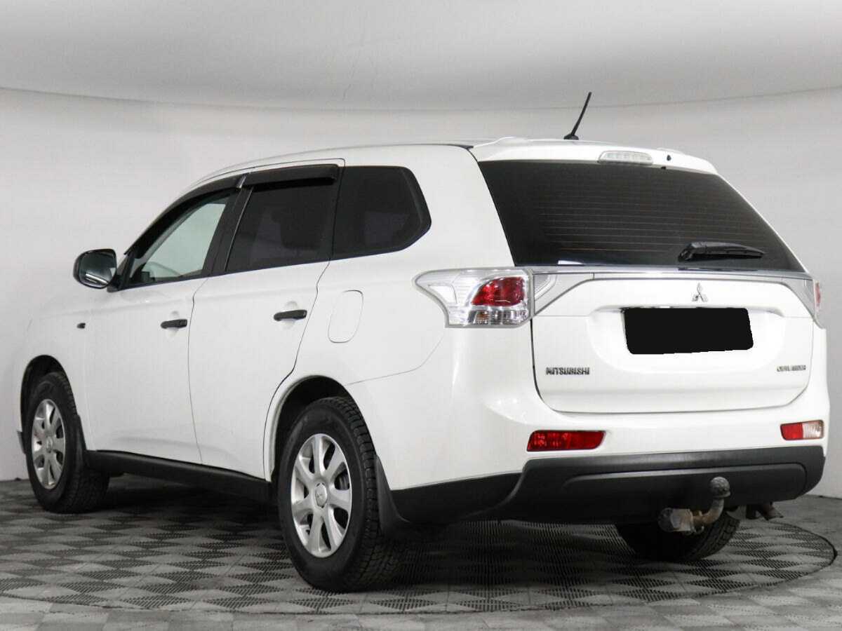Купить Mitsubishi Outlander с пробегом. Фото: #6